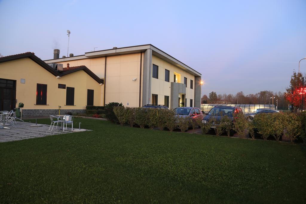 Groane Hotel Residence Cesano Maderno Exterior photo