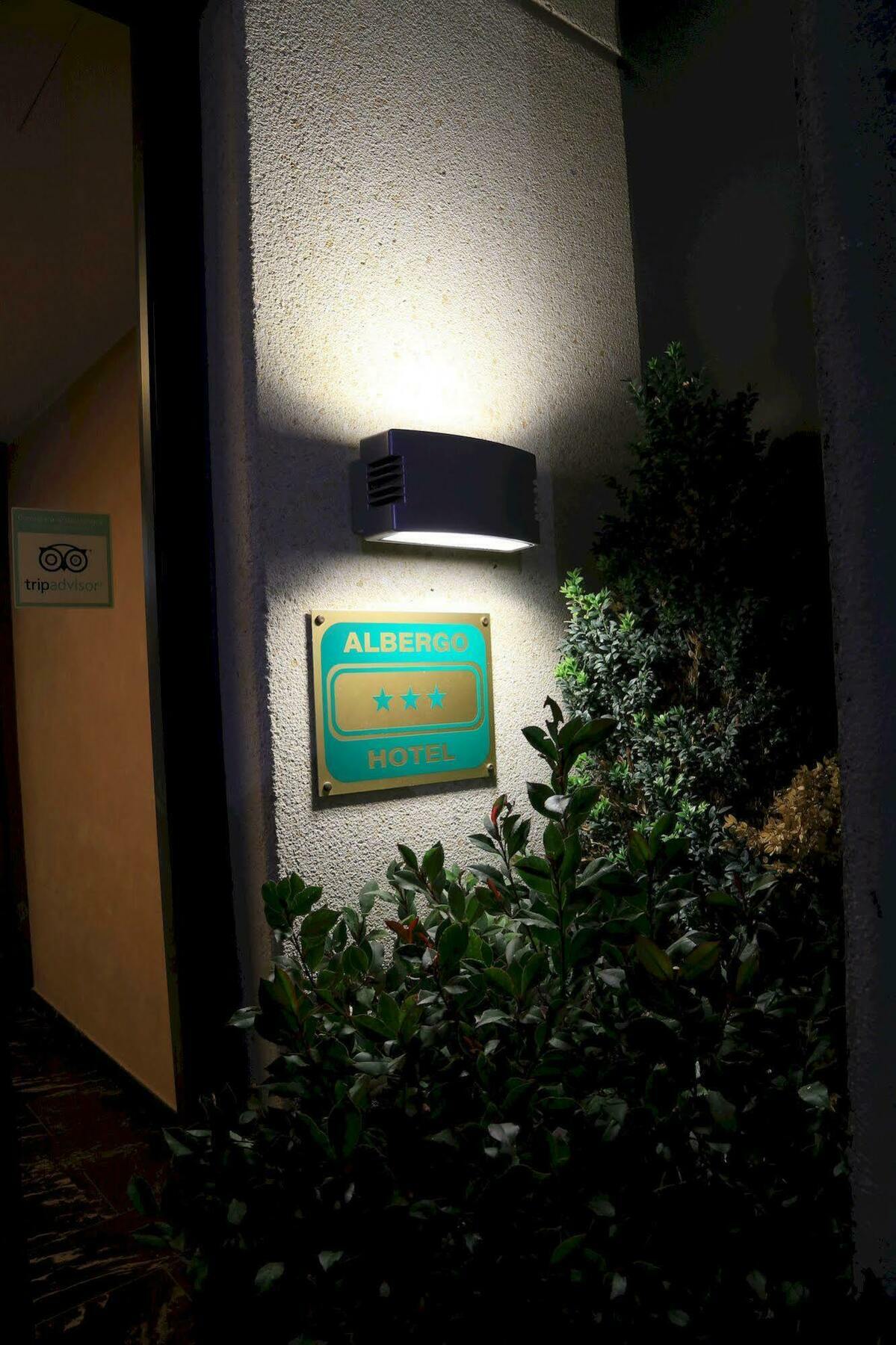 Groane Hotel Residence Cesano Maderno Exterior photo